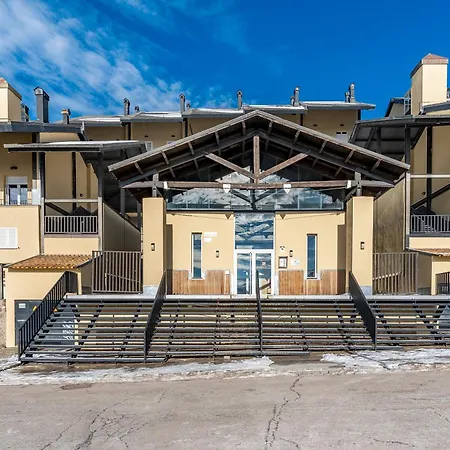 Zenith Apartment Sierra Nevada